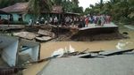 Potret Kerusakan Pasca Banjir Bandang di Mandailing Natal