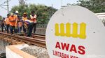 Begini Penampakan Kereta Anjlok di Palmerah
