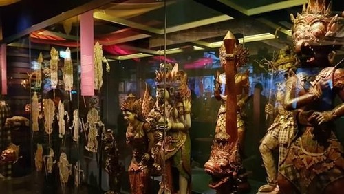 Pameran Bali di Museum Leiden