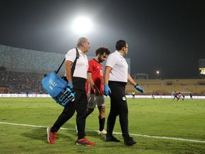 Liverpool Harap-Harap Cemas Menanti Kabar Kondisi Salah dan Van Dijk