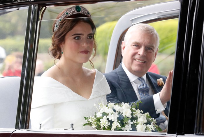 WINDSOR, ENGLAND - OCTOBER 12:  The bride Princess Eugenie of York with her father Prince Andrew, Duke of York arrives by car for her Royal wedding to Mr. Jack Brooksbank at St. Georges Chapel on October 12, 2018 in Windsor, England.  (Photo by Chris Jackson/Getty Images)