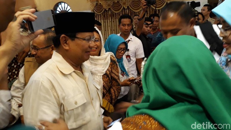 Prabowo: Bangsa Kita Sekarang Sedang dalam Keadaan Sakit Prabowo: Bangsa Kita Sekarang Sedang dalam Keadaan Sakit