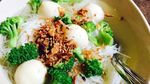 Awali Hari Sabtu dengan Sarapan Mie Bakso Ikan yang Gurih Hangat