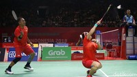 Pada gim kedua Hary/Leani berhasil tampil konsisten dan memenangkan pertandingan dengan skor 21-10.