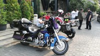 Pada awalnya MedDocs memiliki batas moge berkapasitas mesin minimal 500cc. Namun seiring berjalannya waktu dan mulai banyak dokter pehobi roda dua dengan motor bermesin di bawah itu, ada penurunan standar minimal untuk bergabung dengan MedDocs and Friends Indonesia. Foto: Rizki Pratama