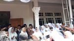 Melihat Lagi Kunjungan Jokowi-Maruf dan Prabowo-Sandi ke Pesantren