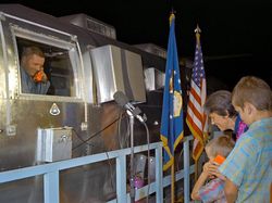 Deretan Fakta Pendaratan Bulan di Film First Man