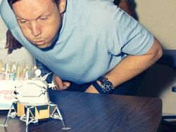 Deretan Fakta Pendaratan Bulan di Film First Man