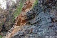 Bukan Buatan Manusia Curug Batu Templek Di Bandung Cantiknya Alami