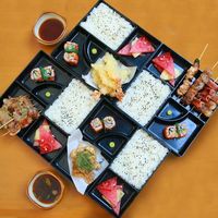 Mau Makan Sushi Enak Sepuasnya? Ke 5 Tempat Ini Aja!
