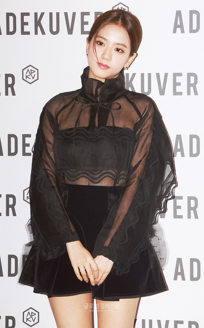 Personel BLACKPINK lainnya selain Lisa juga masuk daftar ini. Jisoo terpilih di urutan empat sebagai Wanita Tercantik di Dunia 2019. Foto: Istimewa