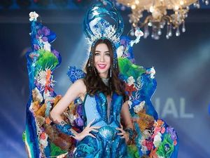 Gaya Heboh 10 Peserta Miss Grand International, Malaysia Pakai Baju Dayak
