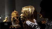 Marc Quinn memang dikenal sebagai seniman kontemporer yang pernah terinspirasi membuat patung supermodel asal Inggris tersebut.  Foto: Jack Taylor/Getty Images
