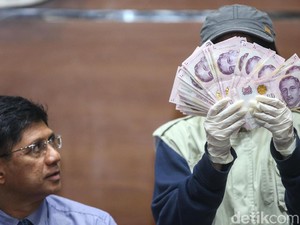 Misteri Tina Toon di Kasus Suap Meikarta