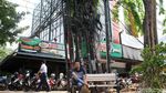 Kabel Kusut dan Semrawut di Blok M