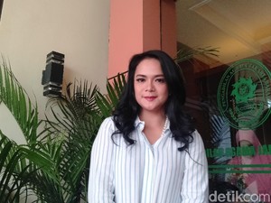 Dituduh Selingkuh, Shezy Idris: Lelaki Nggak Bijaksana!