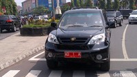 Mobil yang diberi pelat merah bernomor AD 1 A itu menemani Jokowi untuk kegiatannya sehari-hari. Foto: Rachman Haryanto