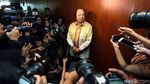 Momen Orang Terkaya RI Tukar Dolar Senilai Rp 2 Triliun