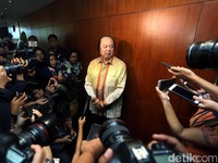 Orang Terkaya RI Tukar Dolar Senilai Rp 2 T dari Kocek Pribadi