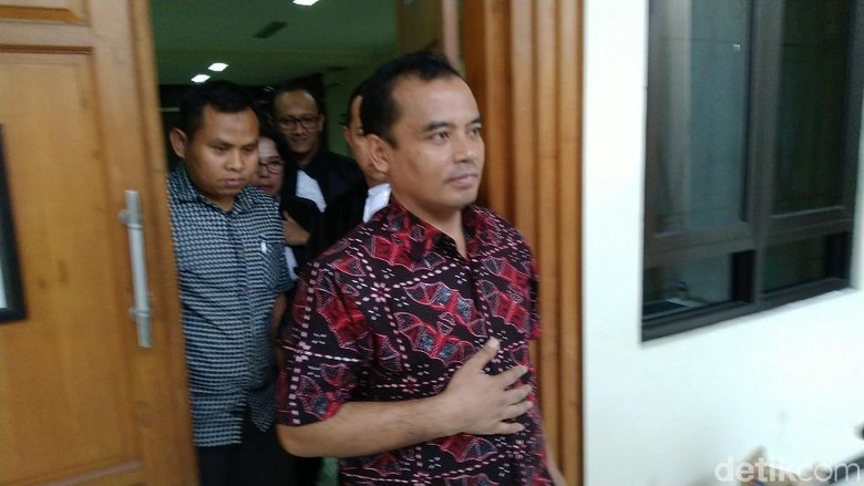 Jaksa Ungkap Utut Adianto Beri Rp 150 Juta ke Bupati Tasdi Jaksa Ungkap Utut Adianto Beri Rp 150 Juta ke Bupati Tasdi