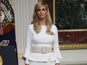 Mirip Hillary, Ivanka Pakai Email Pribadi untuk Urusan Pemerintahan