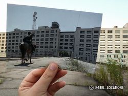 Keren! Ketika Foto Adegan Film Disatukan dengan Lokasi Aslinya