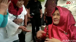 Kesedihan Bertubi-tubi Roro Fitria hingga Wafatnya Sang Ibu