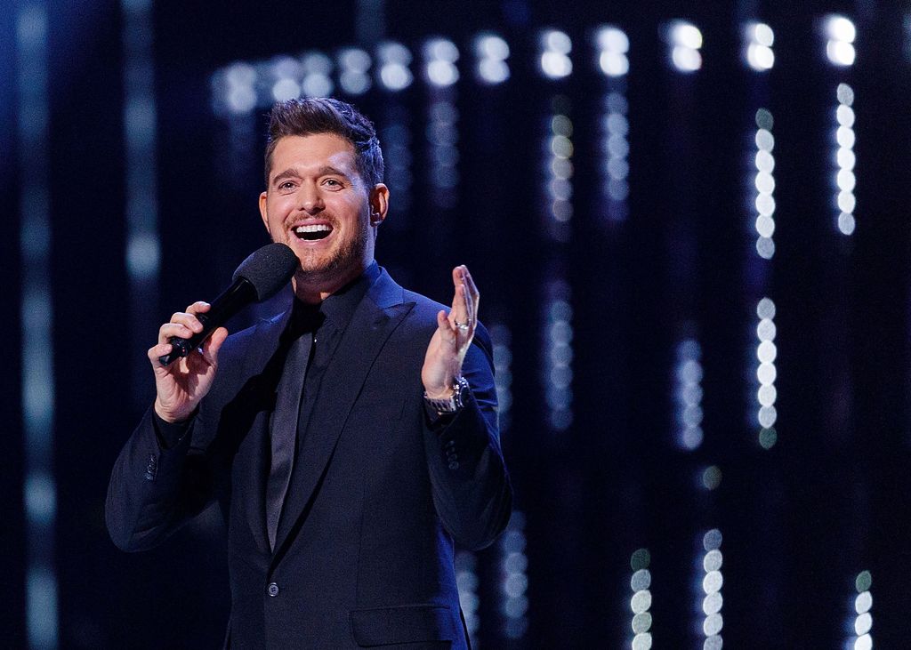 michael buble saat perform