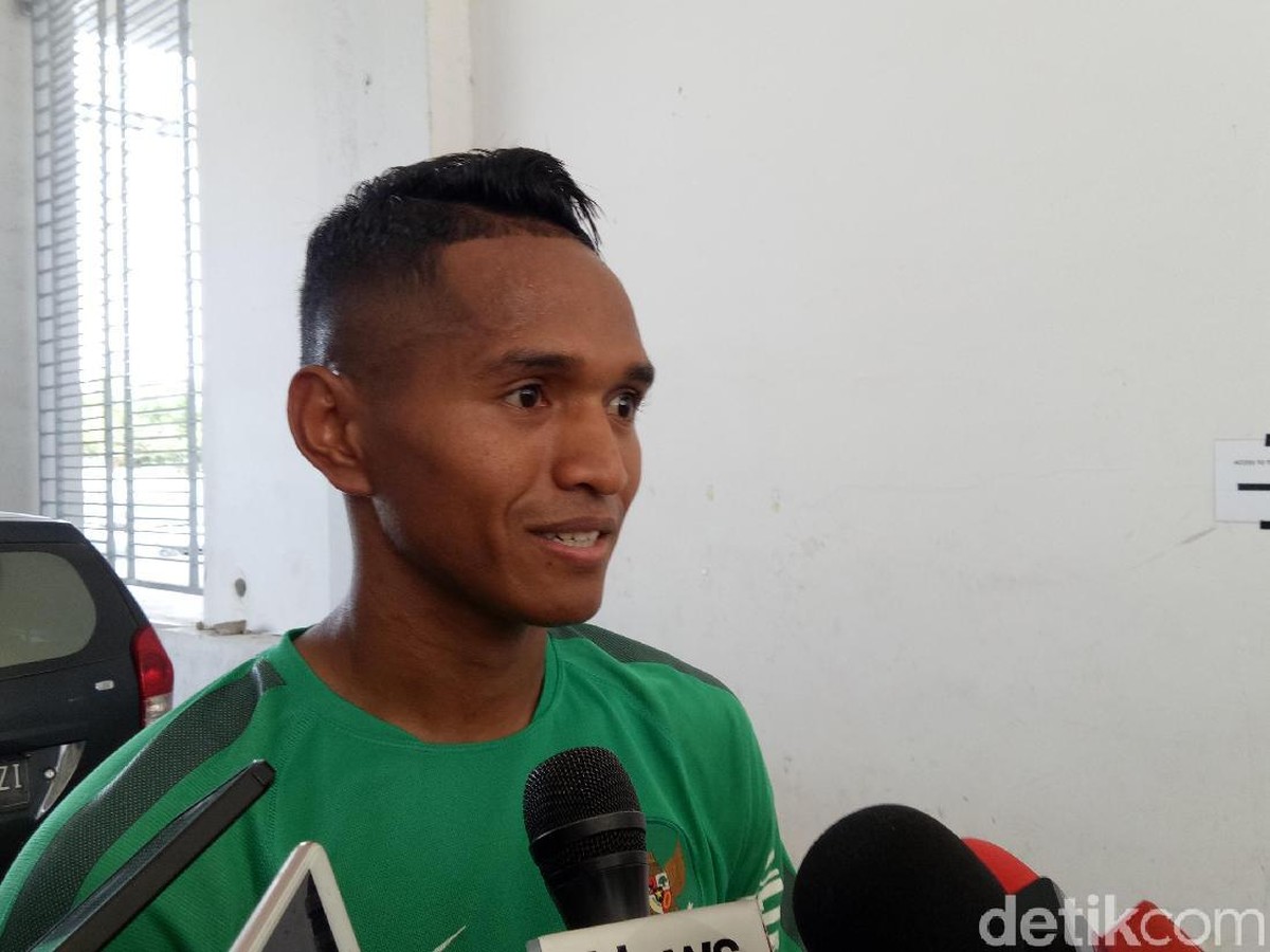 Pemain timnas Indonesia, Abduh Lestaluhu. (Foto: Randy Prastya/detikcom)