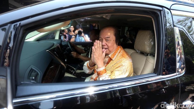Orang Terkaya RI Tukar Dolar Senilai Rp 2 T dari Kocek Pribadi