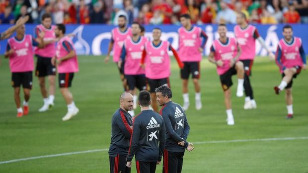 Timnas Spanyol menjalani latihan jelang melawan timnas Inggris di UEFA Nations League.