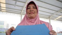 Kini para pedangang hanya tinggal menunggu waktu untuk menempati lapaknya.