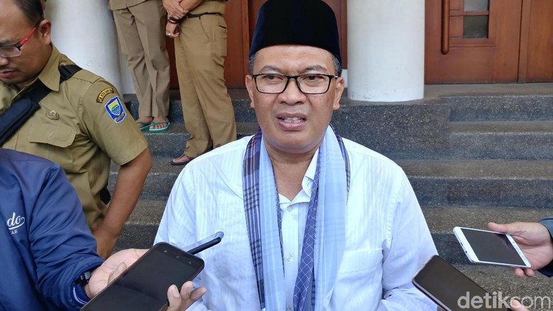 Bahas Larangan Kantong Plastik, Oded Panggil Pengusaha Ritel Bahas Larangan Kantong Plastik, Oded Panggil Pengusaha Ritel