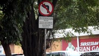 Menurut Plt Kepala Dinas Perhubungan DKI Jakarta, Sigit Wijatmoko, setelah diterapkan kebijakan ganjil genap itu membawa dampak positif, diantaranya waktu tempuh yang lebih cepat, kecepatan kendaraan yang meningkat dan mengurangi angka kecelakaan lalu lintas.