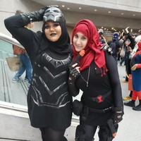 Kostum yang digunakan juga tak terkesan berat. Mereka memadukan busana sehari-hari seperti jaket, legging, rok, hingga tunik. Foto: Dok. Maliha Fairooz