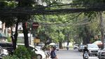Kabel Kusut dan Semrawut di Blok M