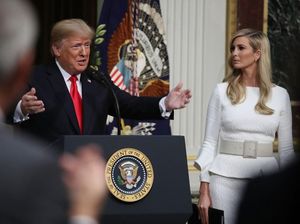 Trump Bela Putrinya yang Pakai Email Pribadi untuk Urusan Pemerintah