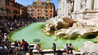 Italia menawarkan berbagai objek wisata bangunan bersejarah, serta spot-spot Instagramable (Vincenzo Pinto/AFP)