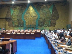 DPR dan ESDM Rapat Bahas Energi Terbarukan, Ini Hasilnya