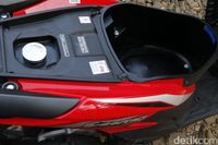 bagasi Honda Vario 125. 