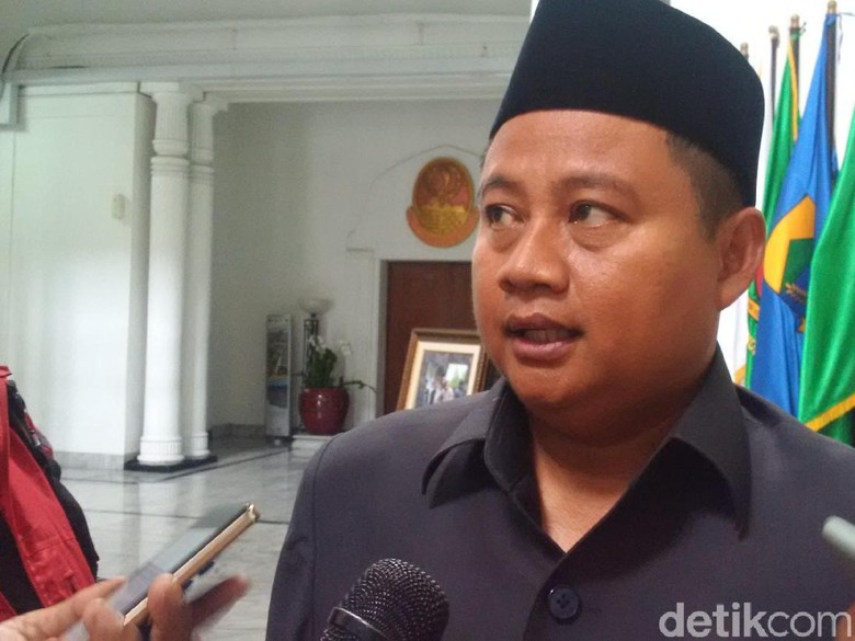 Wagub Uu Mangkir Sidang Bansos, Pengacara: Terdakwa Sudah Capai Wagub Uu Mangkir Sidang Bansos, Pengacara: Terdakwa Sudah Capai