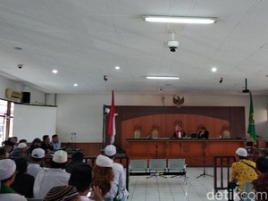 Kubu Habib Rizieq Minta Hakim Tolak Praperadilan Sukmawati