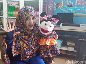 Kenalan dengan Kak Puput, Pendongeng Islami yang Dicintai Anak-anak