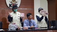 Laode menyebut Bupati Bekasi dkk menerima duit dari pengusaha terkait pengurusan perizinan pembangunan Meikarta di Kabupaetn Bekasi.
