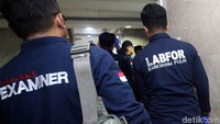 Olah TKP melibatkan Puslabfor Polri.