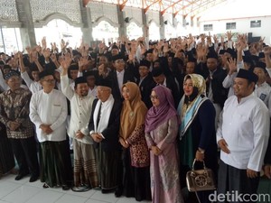 Kunjungi Ponpes Pandanaran Sleman, Maruf Amin Tegaskan Tak Kampanye