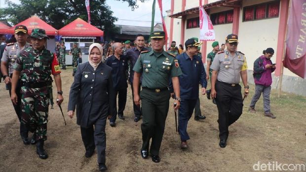 Polres Kediri dan TNI sinergi bantu masyarakat/