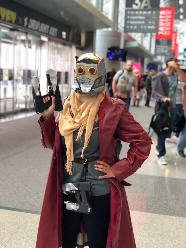 Kreatifitas mereka membawa Hijab Heroes memenangkan juara tiga Marvel Becoming Costume Contest di New Yorks 2018 Comic Con. Foto: Dok. Maliha Fairooz