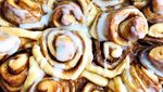 Empuk Wangi Cinnamon Roll Enak Buat Teman Ngopi