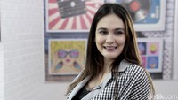 Penasaran? Jangan lupa saksikan dHappening besok pada pukul 13.00 di detikcom dan simak beritanya di detikHOT!